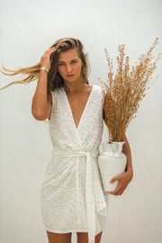 Mahlia Bordir Lace Wrap Dress White